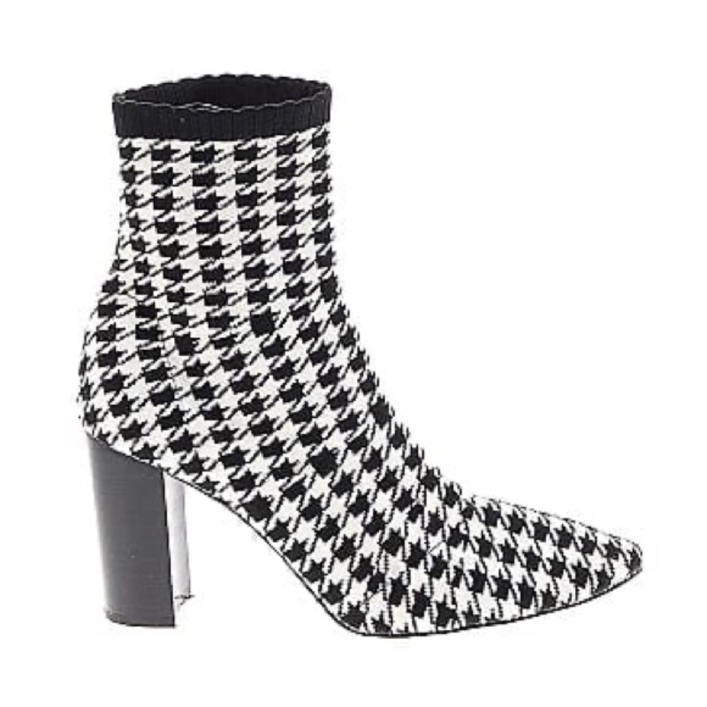 CHARLES Houndstooth Ankle Boot - Black and White